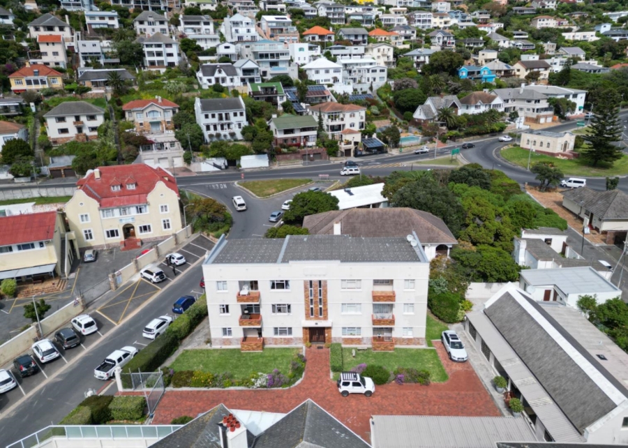 3 Bedroom Property for Sale in Fish Hoek Western Cape